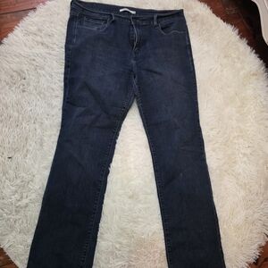 Classic Blue Women's Levi's Jeans